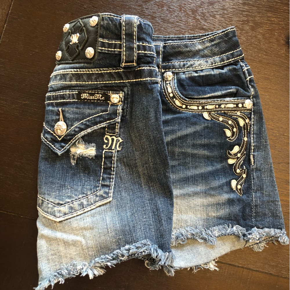 Miss Me jean shorts